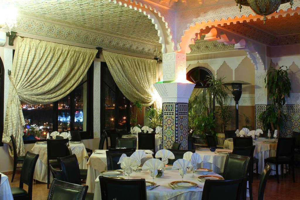 Hotel Collier De La Colombe Meknès Exterior foto